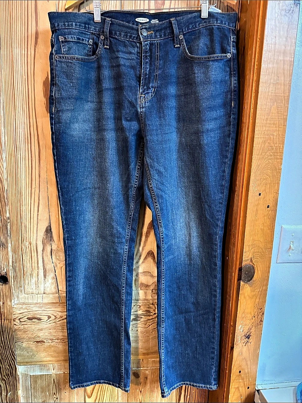 Old Navy Straight Built-In Flex Jeans Men's Jeans Waist 36x32 Blue like new